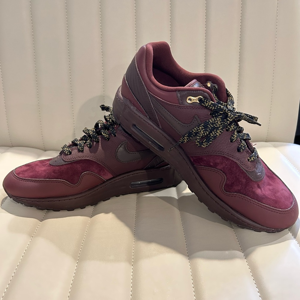 Nike Air Max 1 ‘87 (Burgundy Crush)